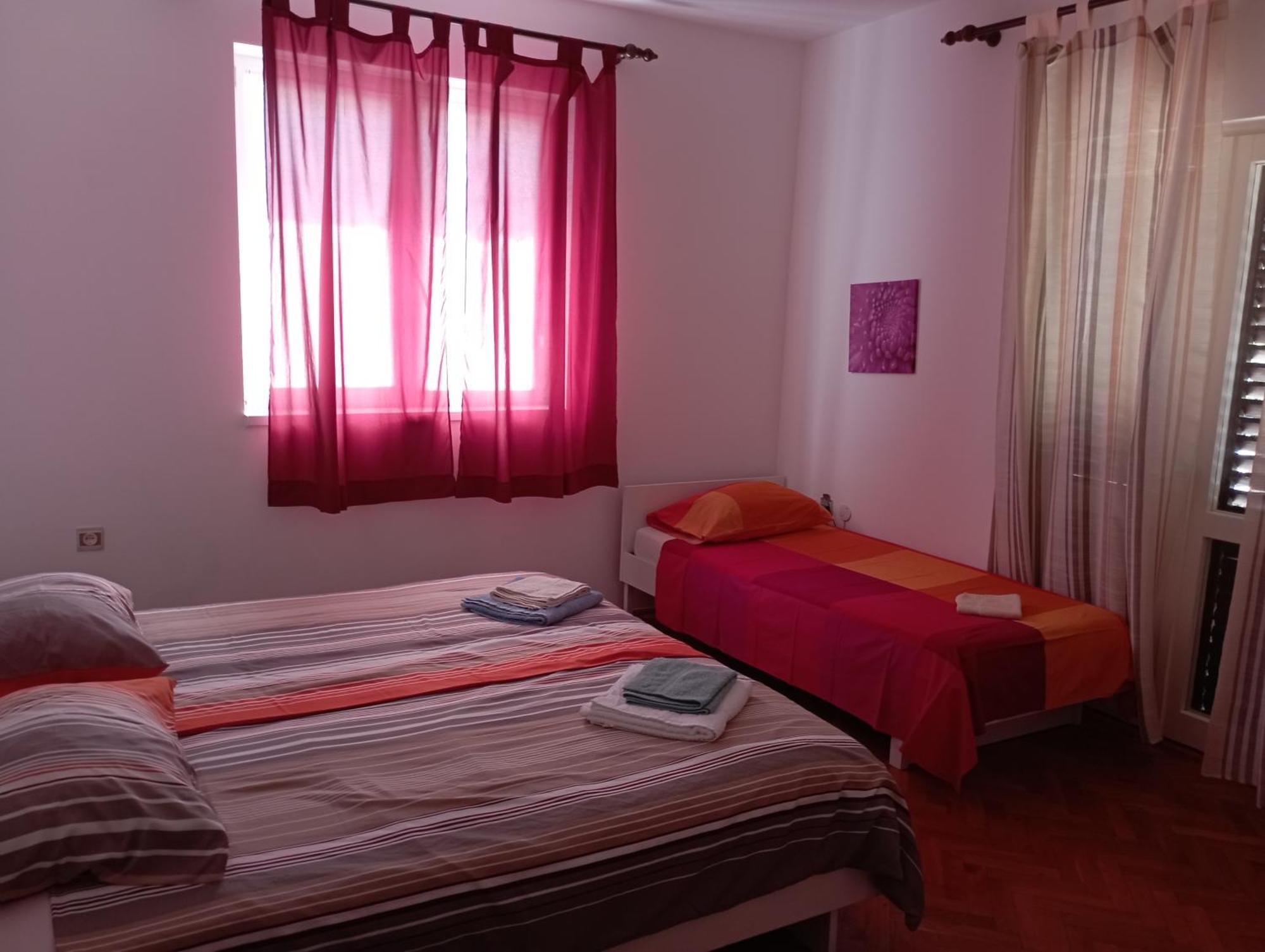Apartman Sole Apartment Каригадор Екстериор снимка